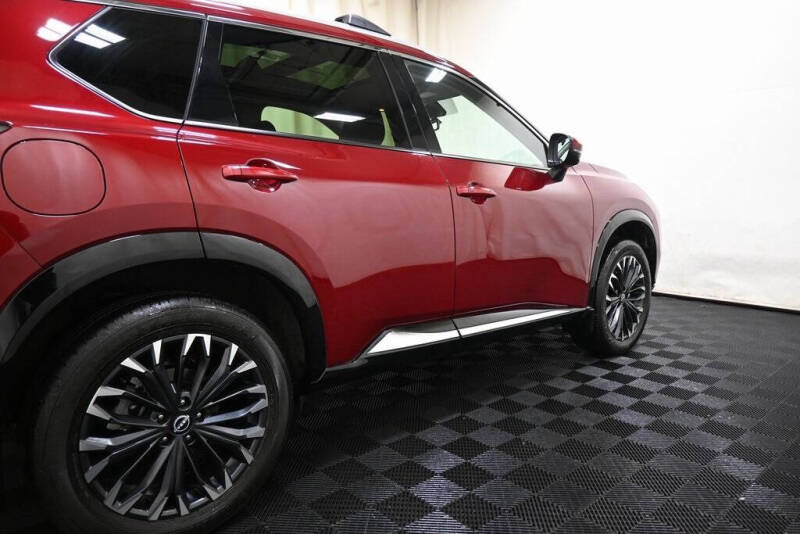 2024 Nissan Rogue Platinum