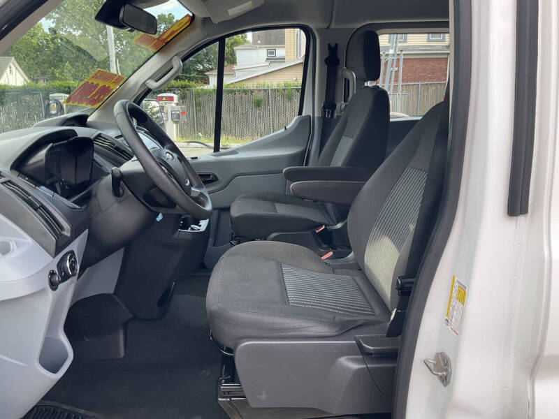 2019 Ford Transit