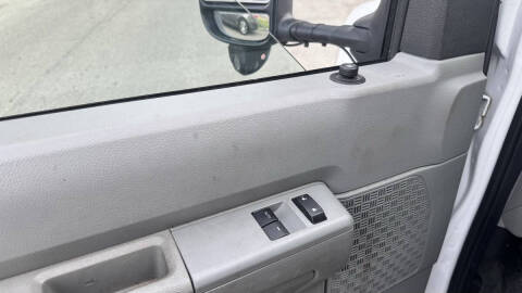 2021 Ford E-Series