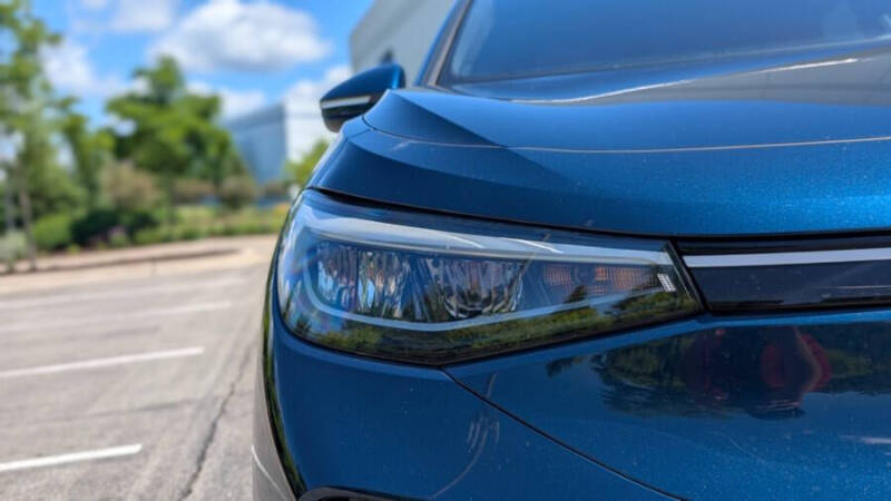 2023 Volkswagen ID.4 Pro