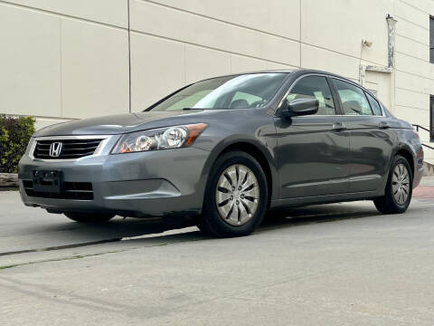 2009 Honda Accord for sale at New City Auto - Retail Inventory in South El Monte CA