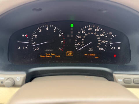 2004 Lexus LS 430