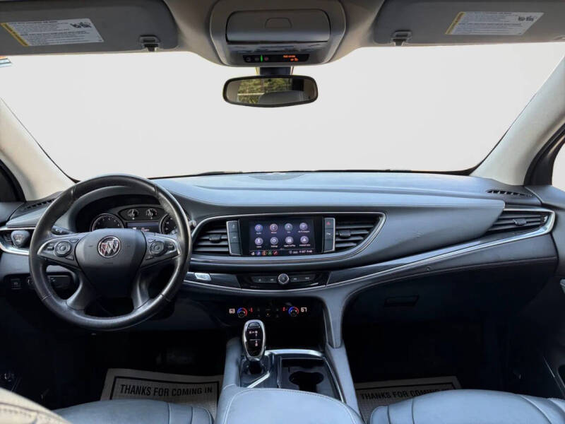 2021 Buick Enclave Essence