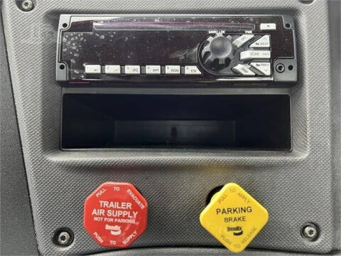 2014 Freightliner Cascadia