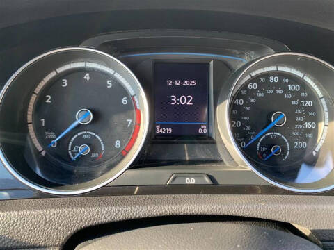 2017 Volkswagen Golf R 4Motion