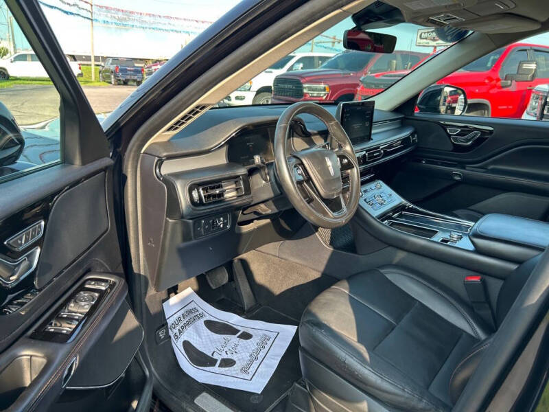 2020 Lincoln Aviator Standard