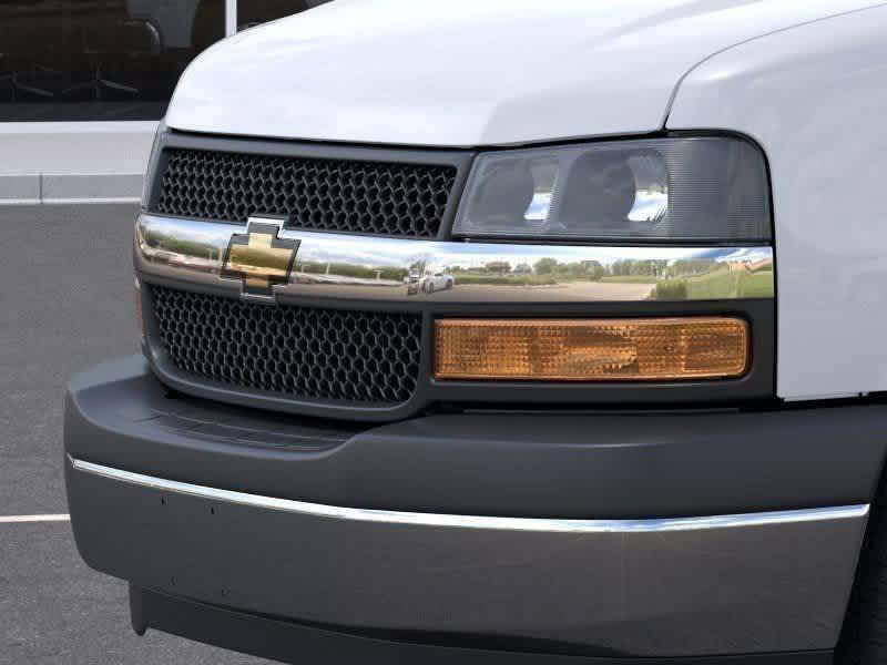 2025 Chevrolet Express 2500