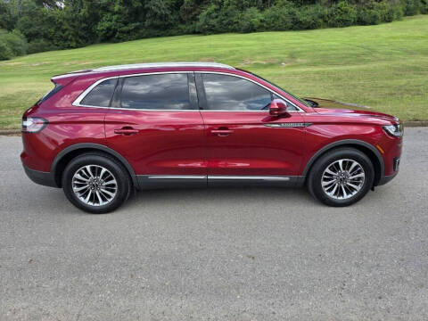 2019 Lincoln Nautilus Select