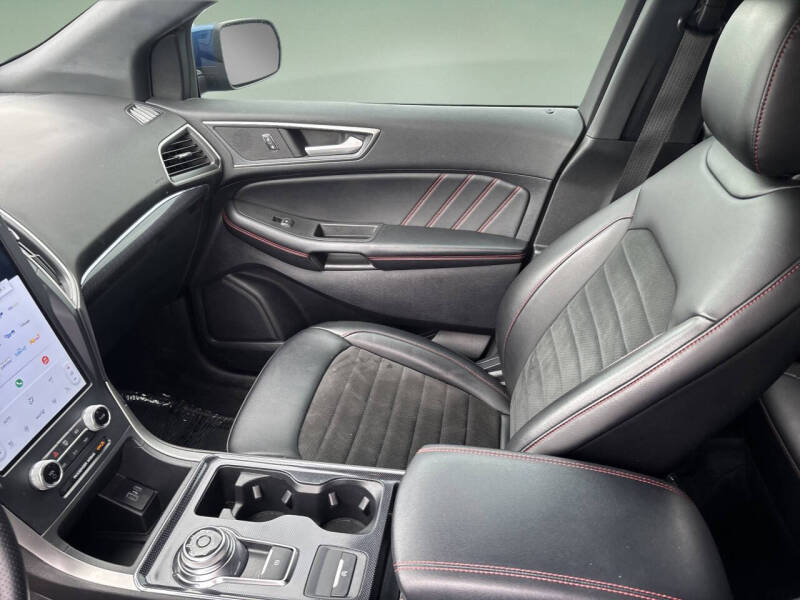 2022 Ford Edge ST-Line