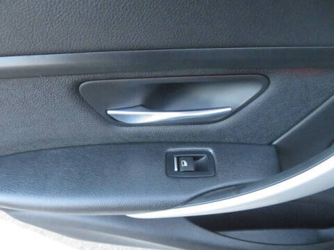 2018 BMW 3 Series 320i xDrive