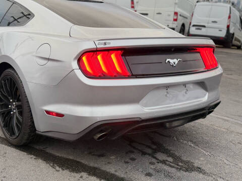 2019 Ford Mustang EcoBoost Premium
