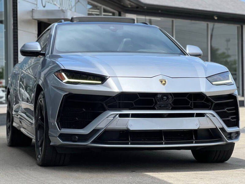 2022 Lamborghini Urus