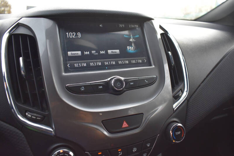 2016 Chevrolet Cruze LT Auto