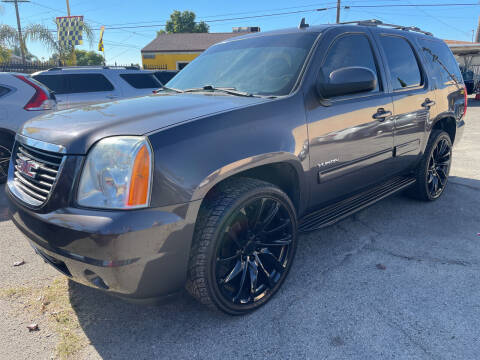 2010 GMC Yukon for sale at JR'S AUTO SALES in Pacoima CA