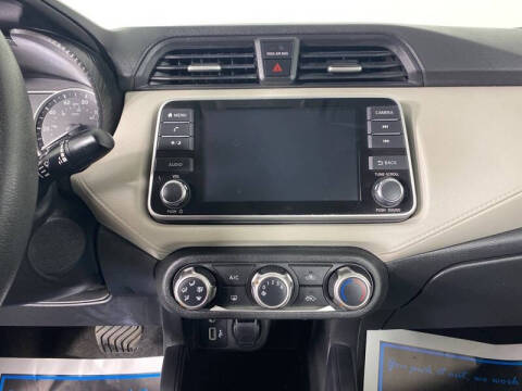 2021 Nissan Versa SV