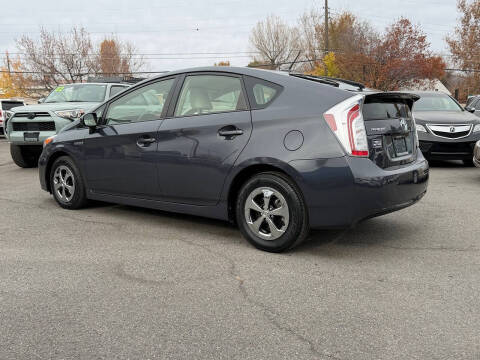 2012 Toyota Prius Two