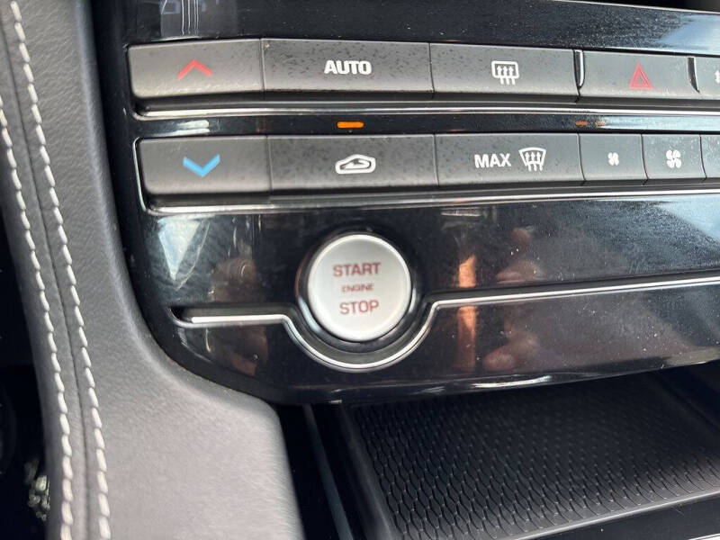 2018 Jaguar F-PACE S