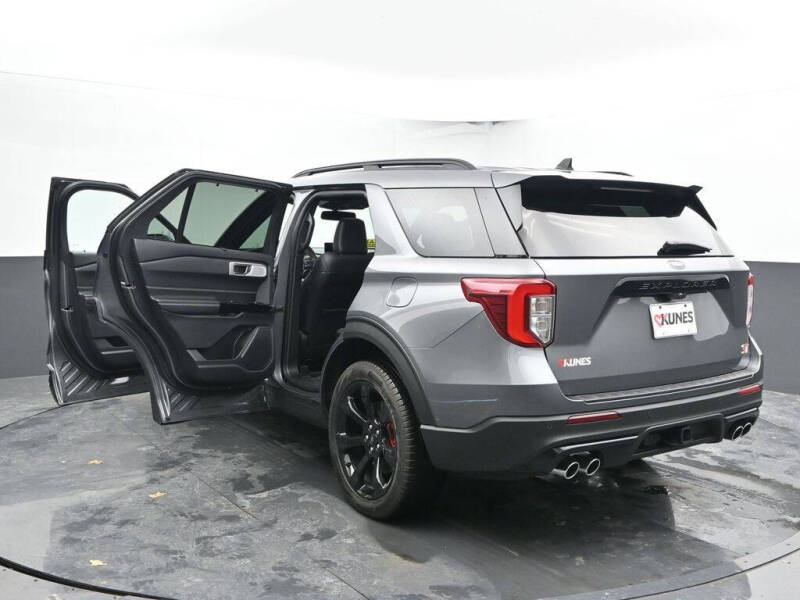 2024 Ford Explorer ST