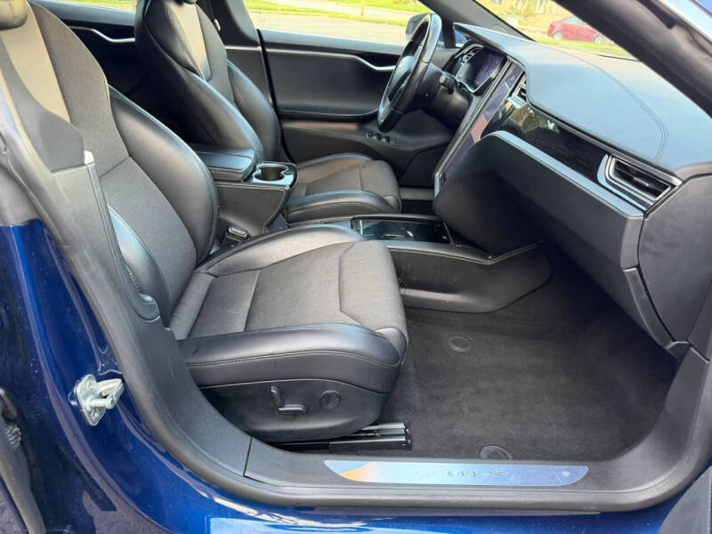 2017 Tesla Model S