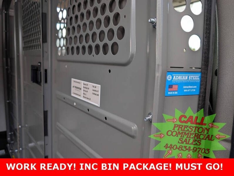 2025 Chevrolet Express 2500