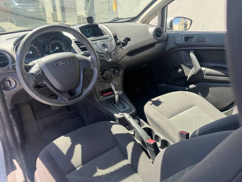 2014 Ford Fiesta S