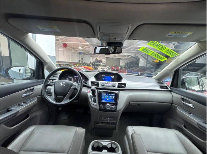 2015 Honda Odyssey