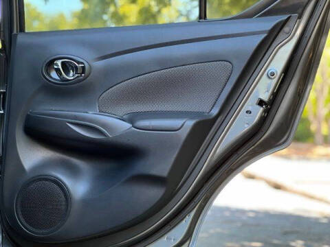 2019 Nissan Versa