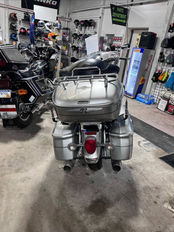 2005 Yamaha XV1600A