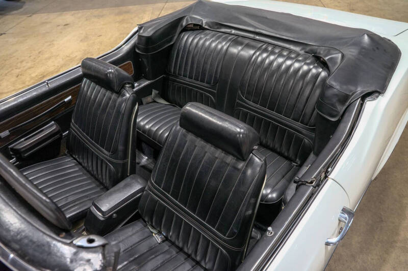 1972 Oldsmobile Cutlass Supreme