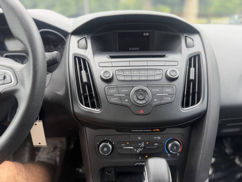 2015 Ford Focus S