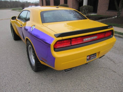 2012 Dodge Challenger SRT8 Yellow Jacket