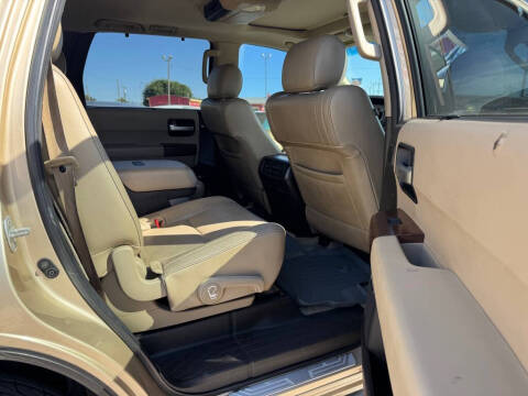 2010 Toyota Sequoia Platinum