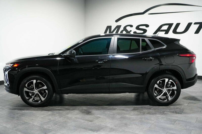 2025 Chevrolet Trax RS