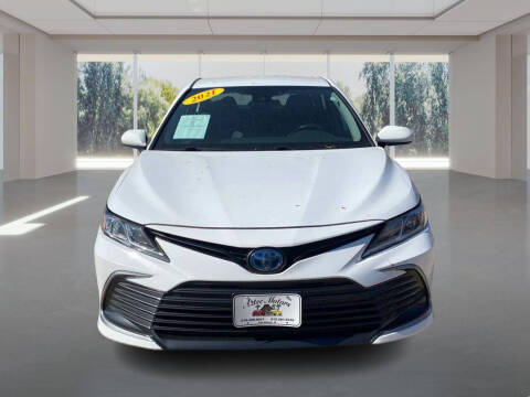 2021 Toyota Camry Hybrid LE