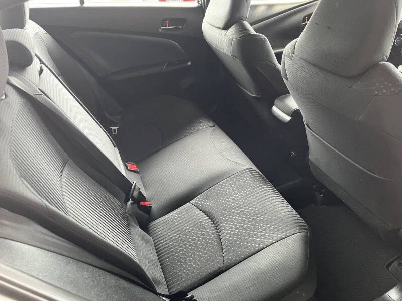 2016 Toyota Prius Three