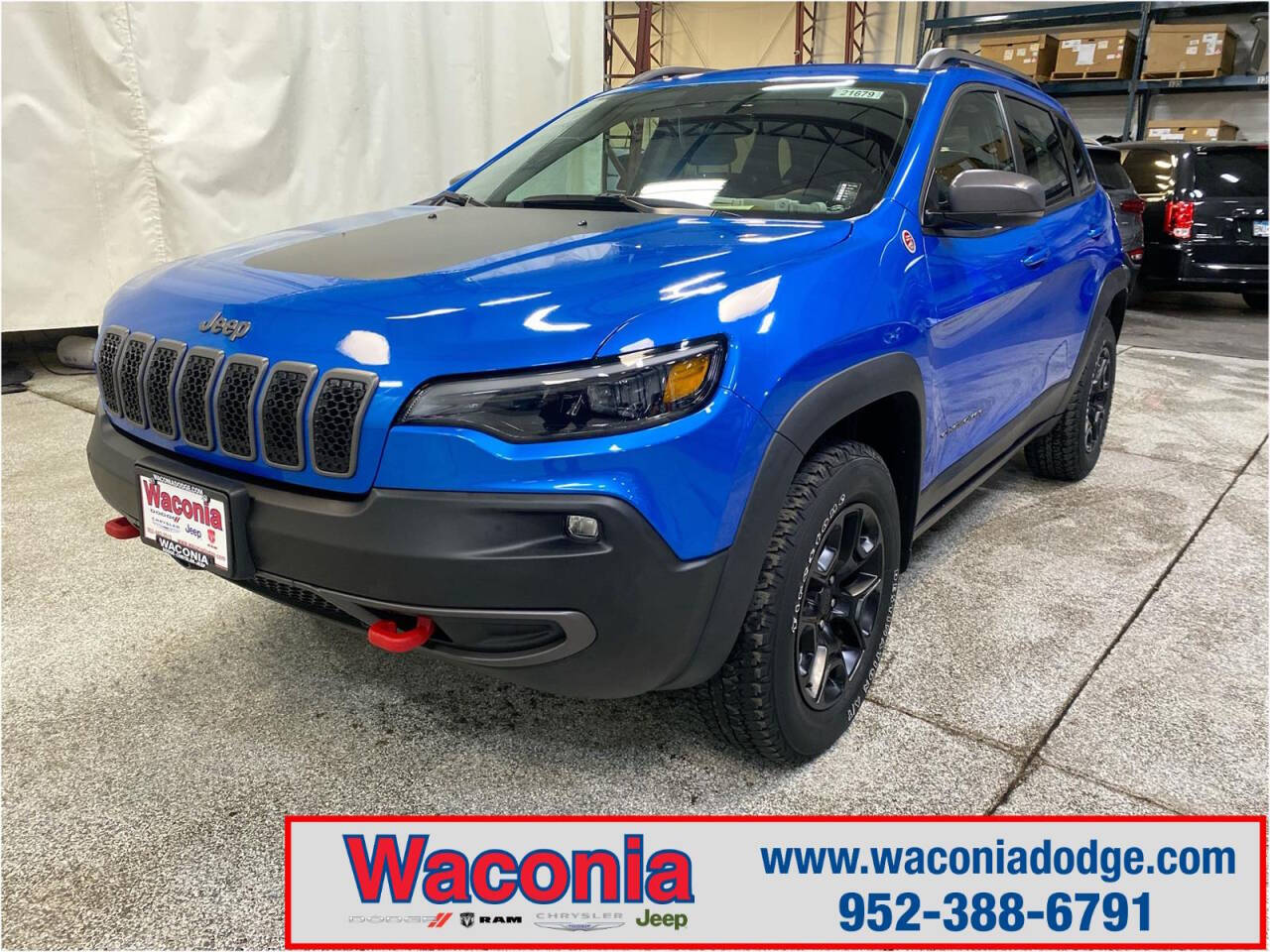 2021 Jeep Cherokee for sale at Victoria Auto Sales in Victoria, MN