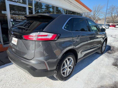 2022 Ford Edge SEL