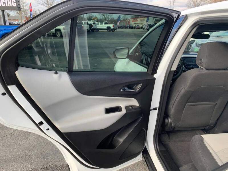 2018 Chevrolet Equinox LS