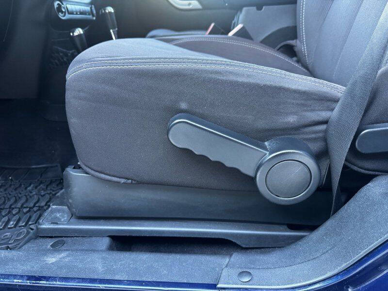 2013 Jeep Wrangler Sahara