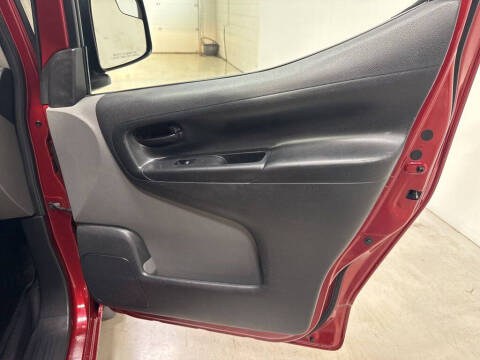2015 Nissan NV200 S