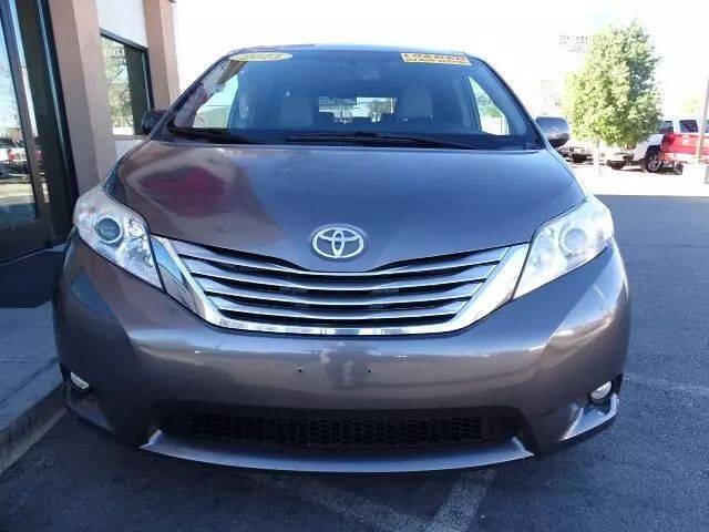 2015 Toyota Sienna