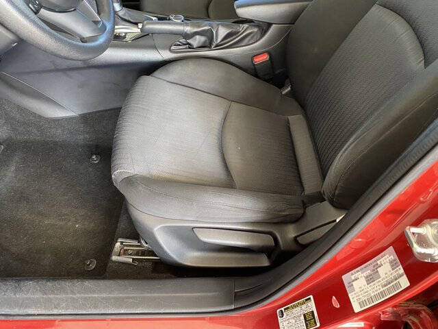 2015 Mazda MAZDA3 i Sport