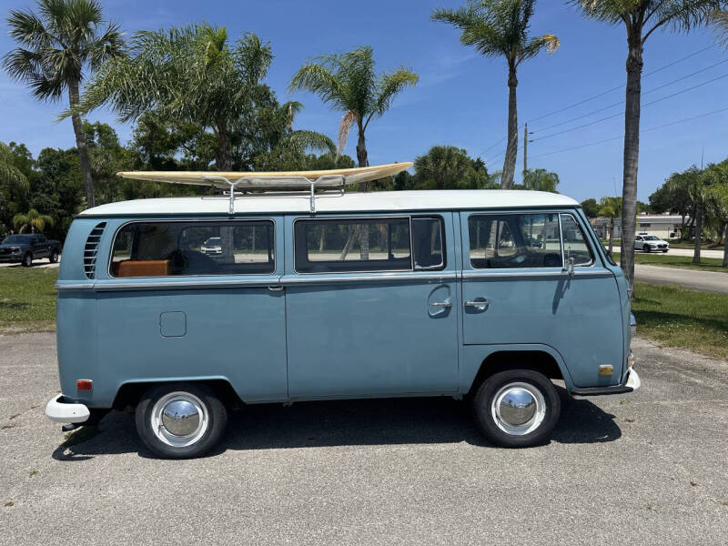 1970 Volkswagen Bus