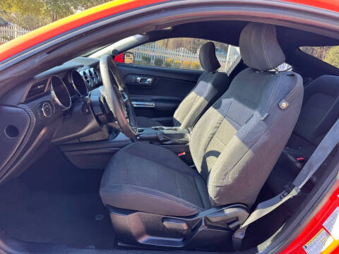 2015 Ford Mustang V6