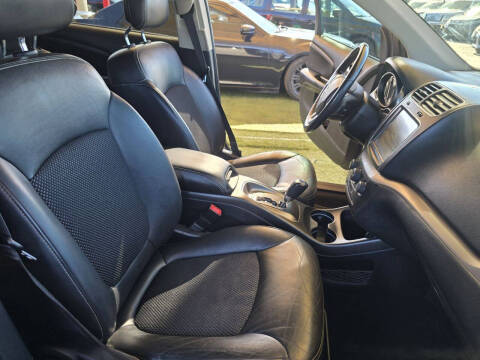 2019 Dodge Journey Crossroad