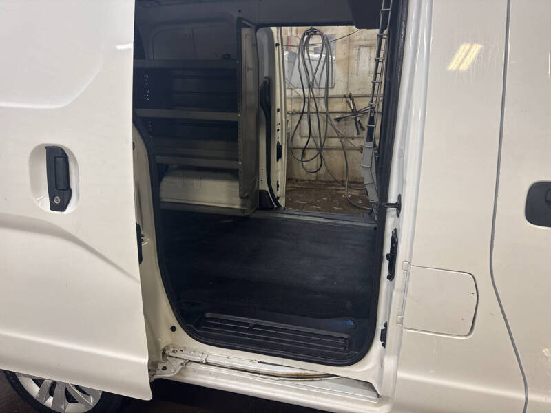 2019 Nissan NV200 SV