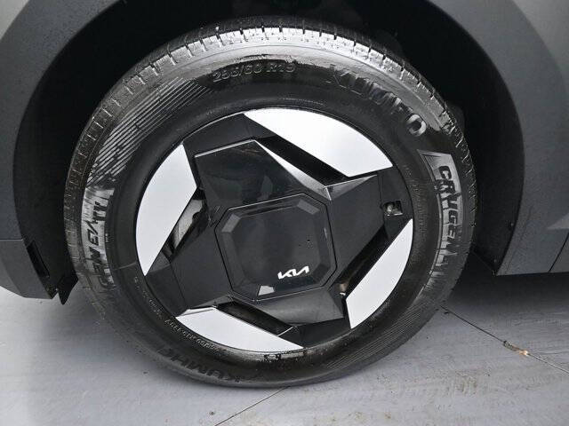 2024 Kia EV9 Light