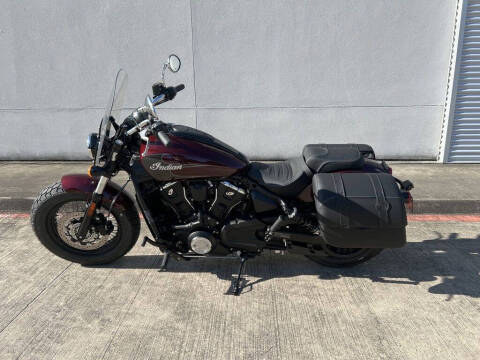 2025 Indian Super Scout Maroon Metal