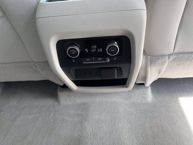2025 Buick Enclave Avenir