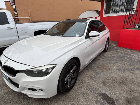 2012 BMW 3 Series 328i
